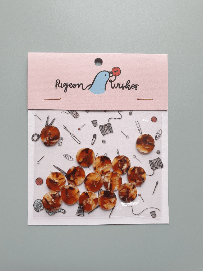 Pigeon Wishes Chai Latte Button Set 15mm