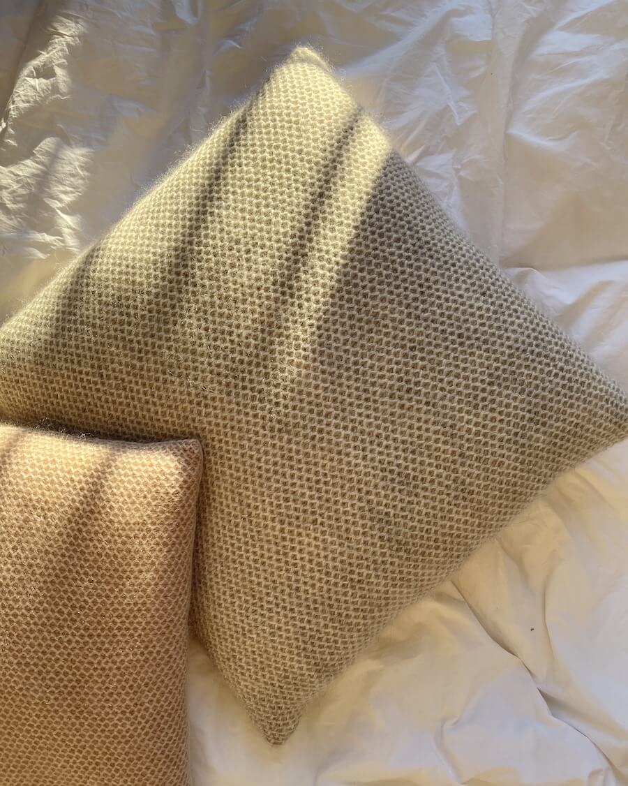 Backside for pillow 50cmx50cm - PetiteKnit