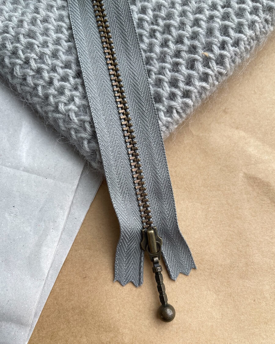 PetiteKnit Zippers - 14cm, various colours
