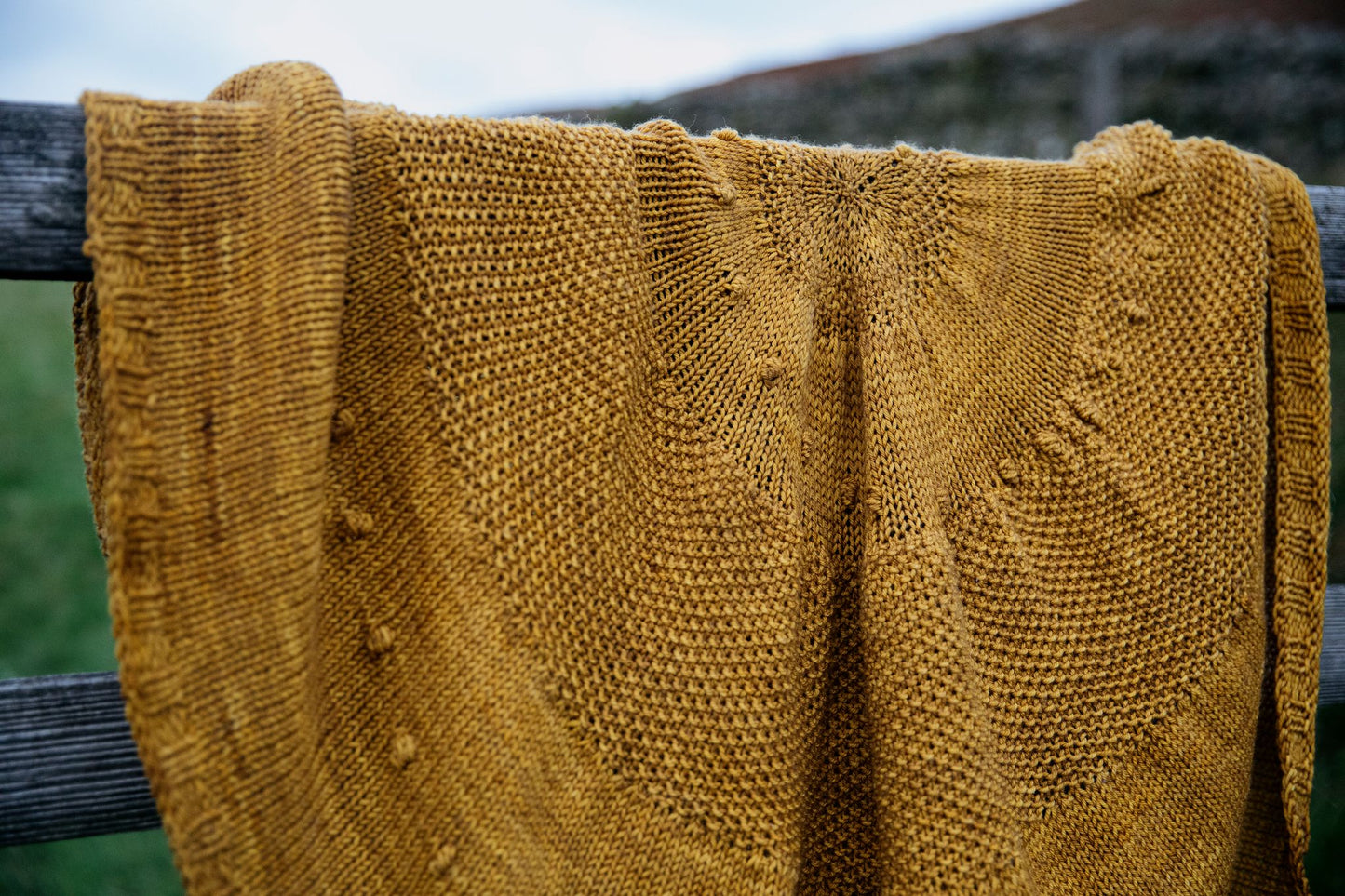 A Little Book of Moon-Inspired Shawls - Pauliina Kuunsola, Laine Publishing