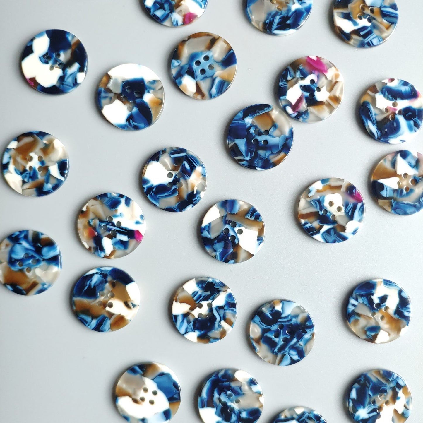 Pigeon Wishes Roswell Button Card 25mm