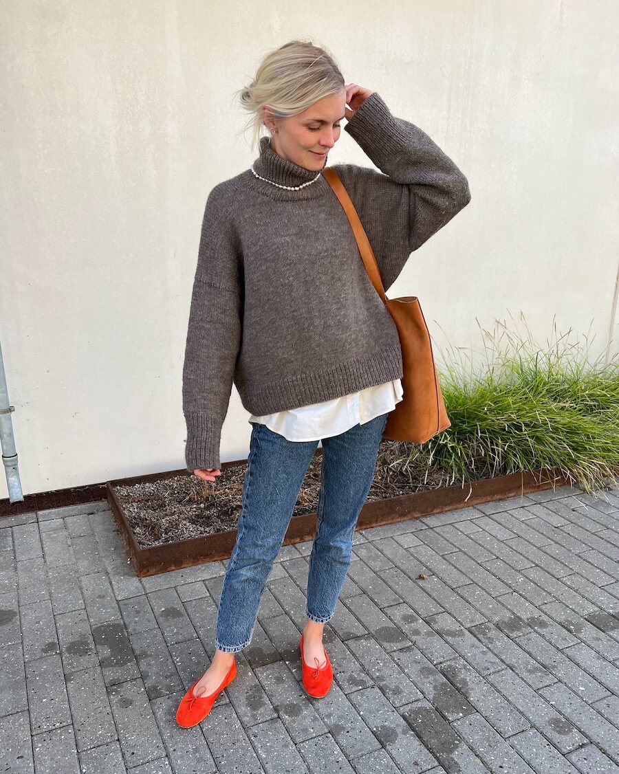 Chestnut Sweater Pattern - PetiteKnit