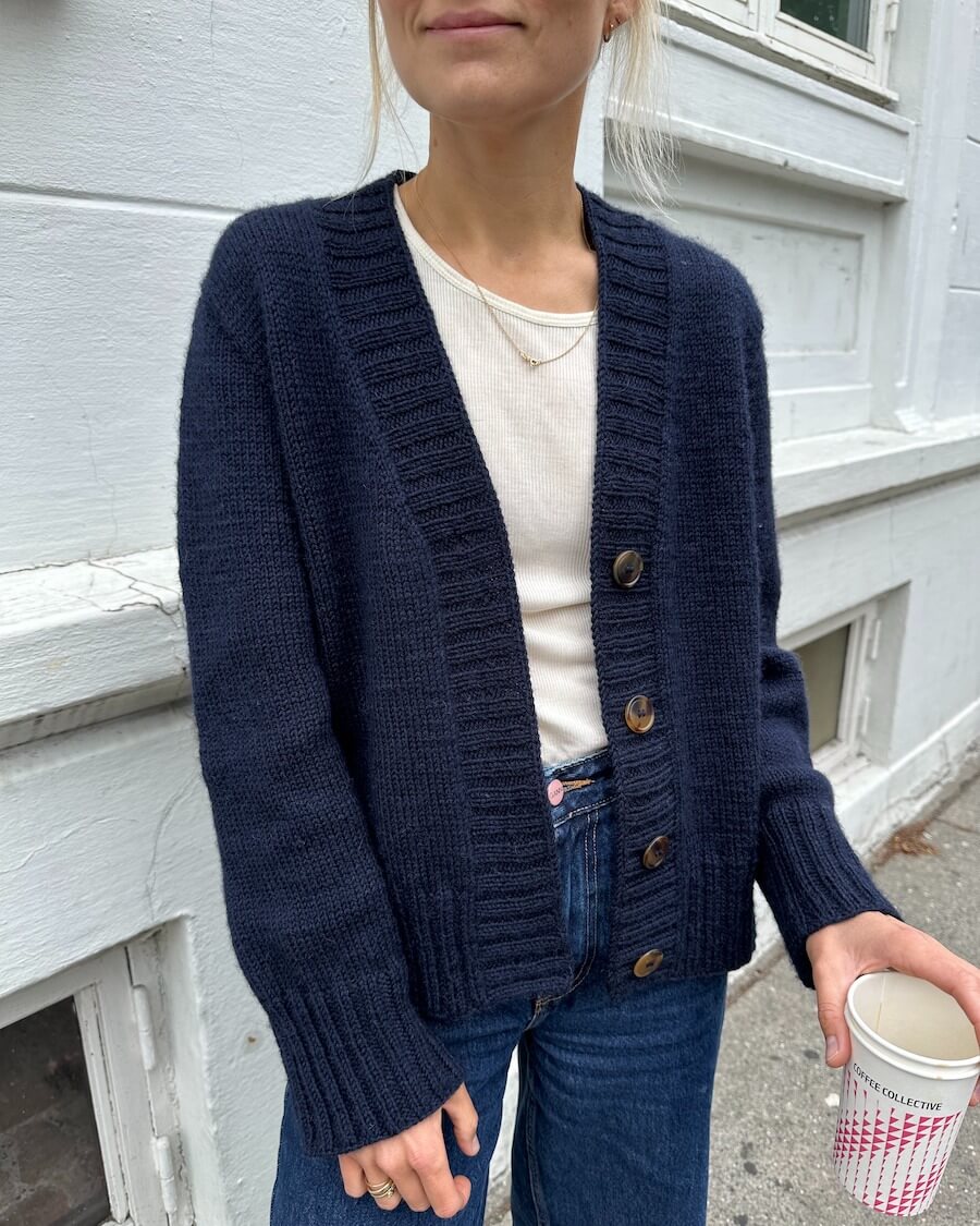 Eva Cardigan Pattern - PetiteKnit