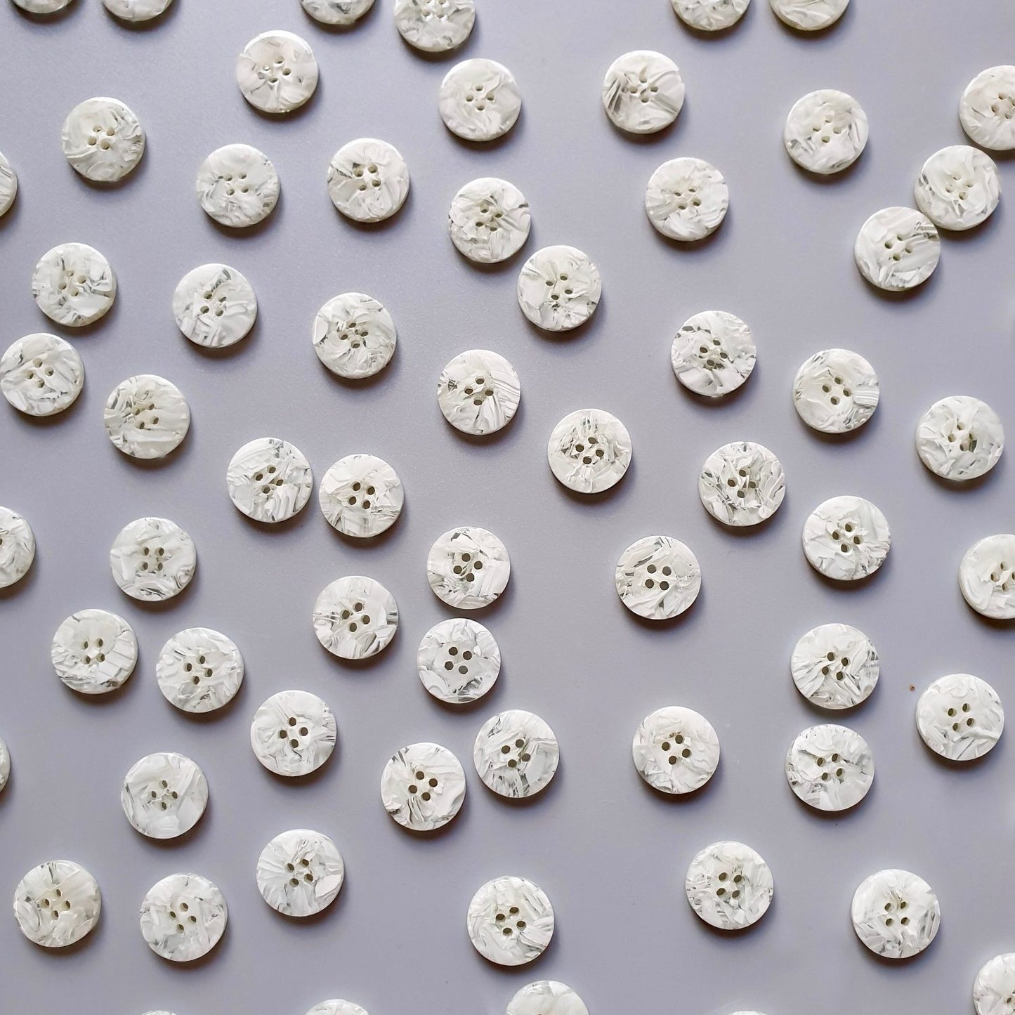 Pigeon Wishes Snowfall Button Set 15mm