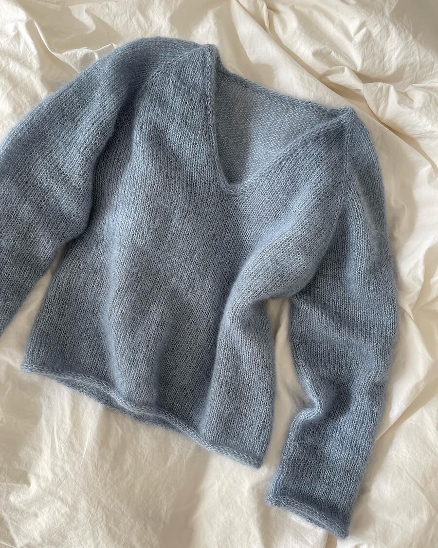 Cumulus Blouse Pattern - PetiteKnit