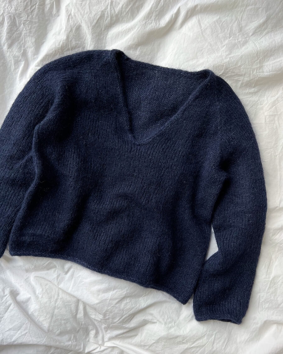 Cumulus Blouse Pattern - PetiteKnit