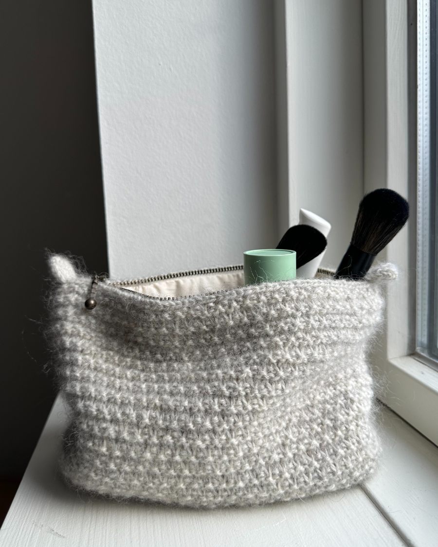 Marie Case Pattern - PetiteKnit