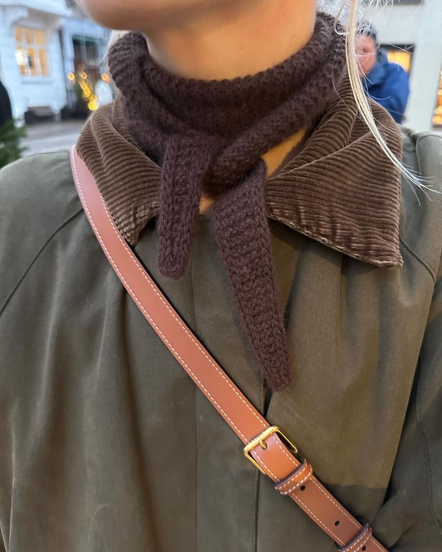 Sophie Scarf Pattern - PetiteKnit