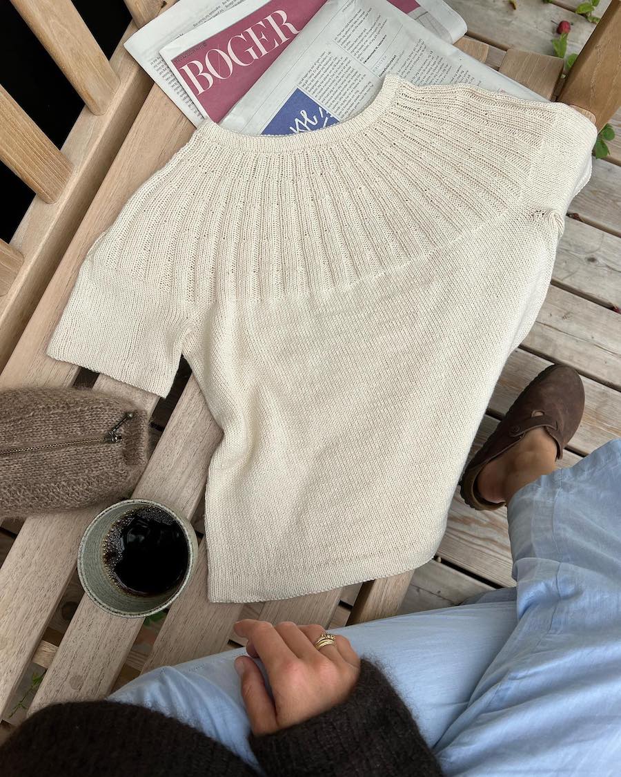 Sunday Tee Pattern - PetiteKnit