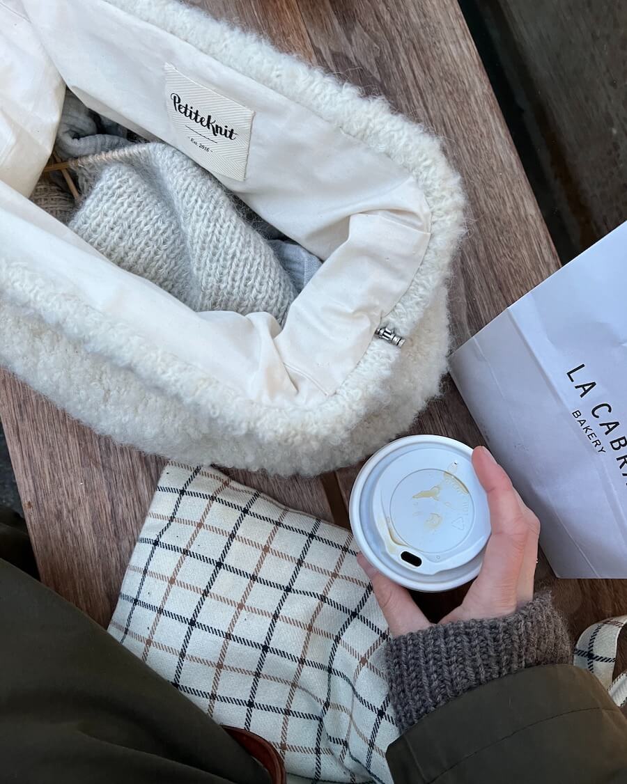 Teddy Clutch Pattern - PetiteKnit
