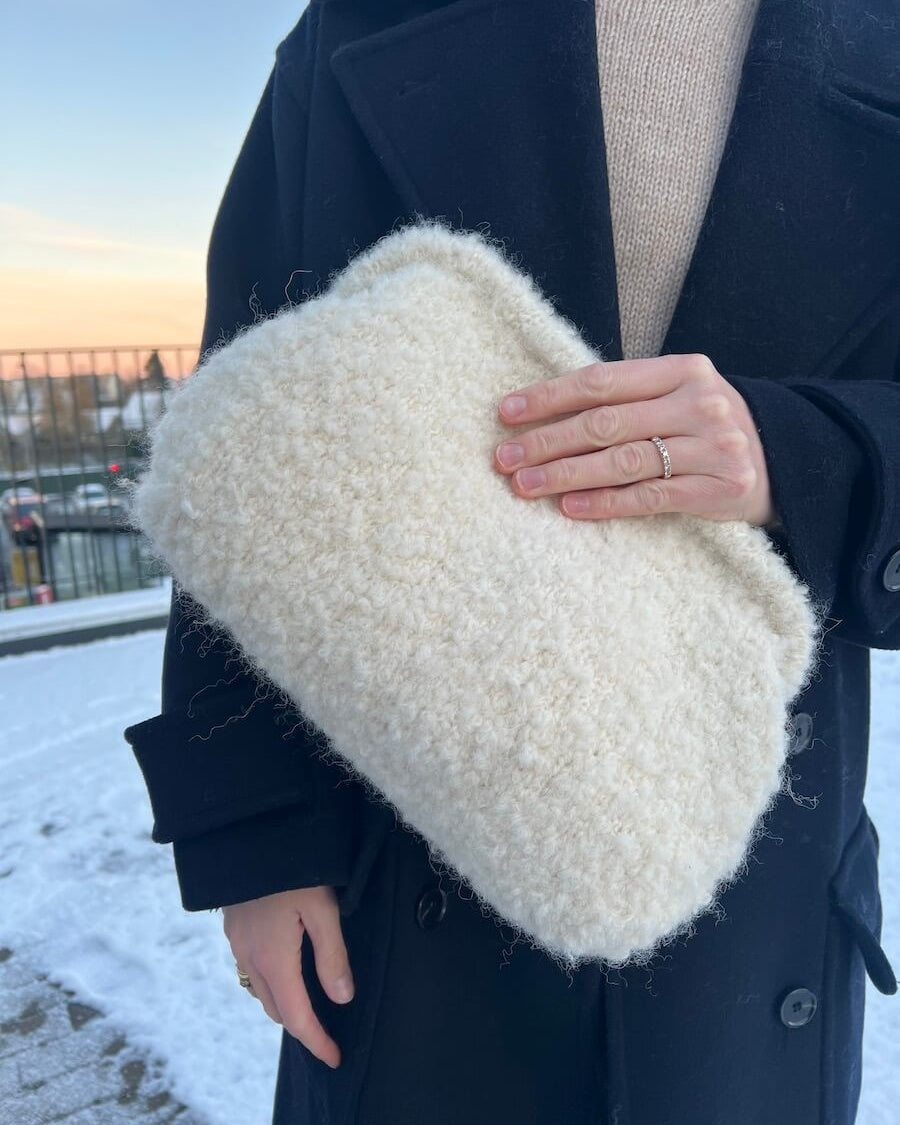 Frame for Large Clutch Bag - PetiteKnit