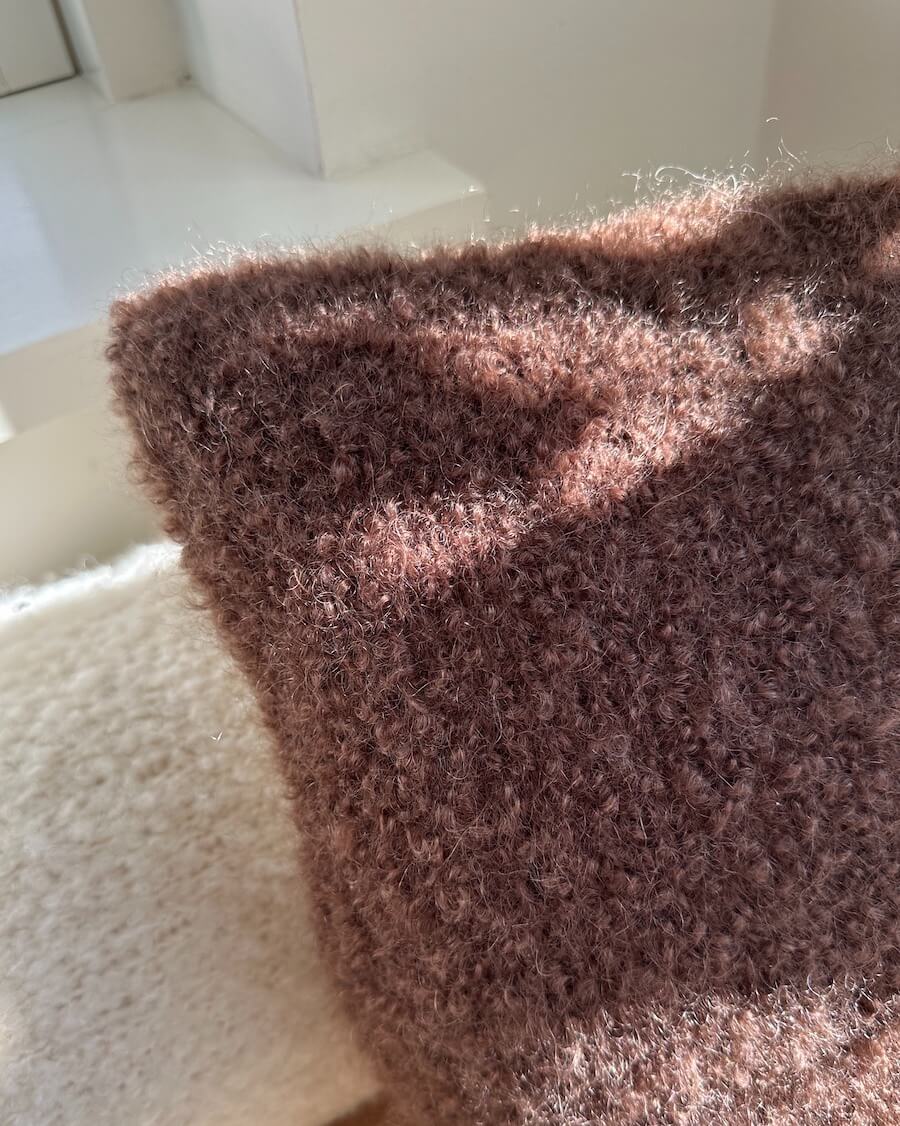 Teddy Pillow Pattern - PetiteKnit