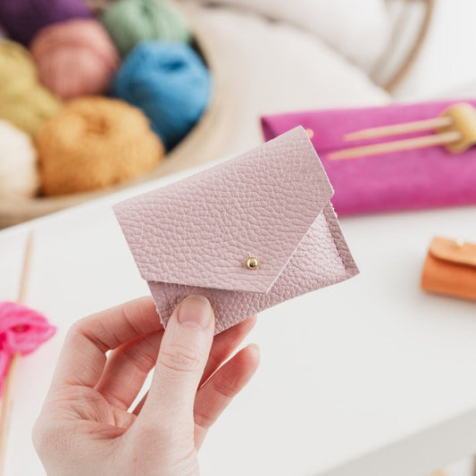 Studio Lowen Leather Stitch Markers Pouch - Baby Pink