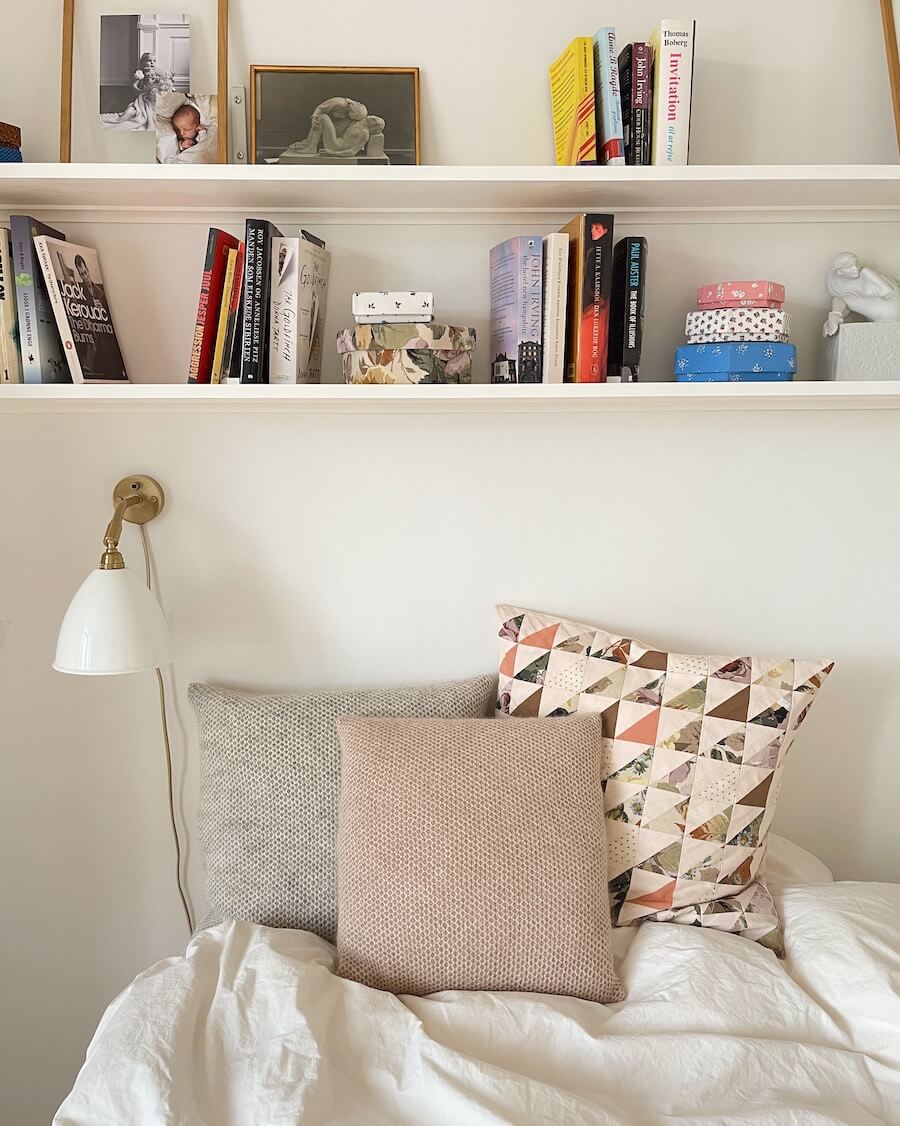 Honey Pillow Pattern - PetiteKnit
