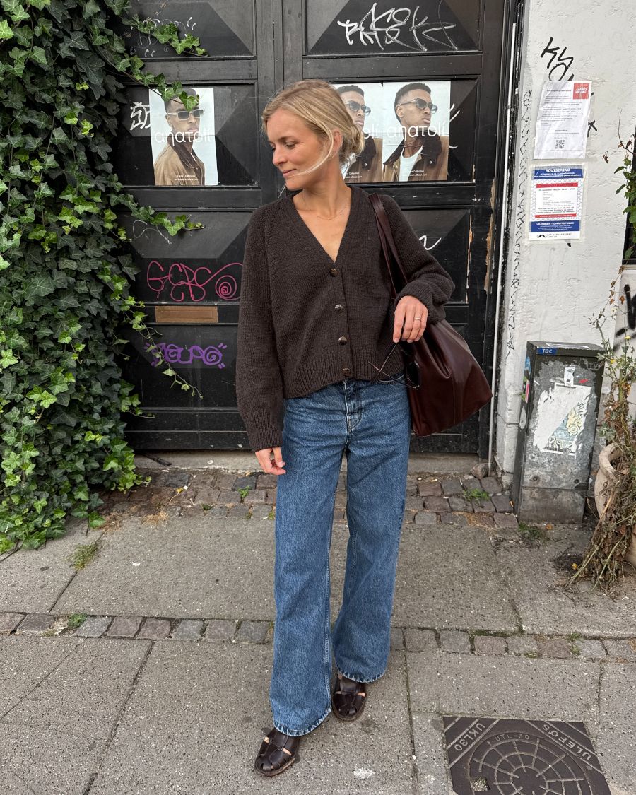 Champagne Cardigan Pattern - PetiteKnit