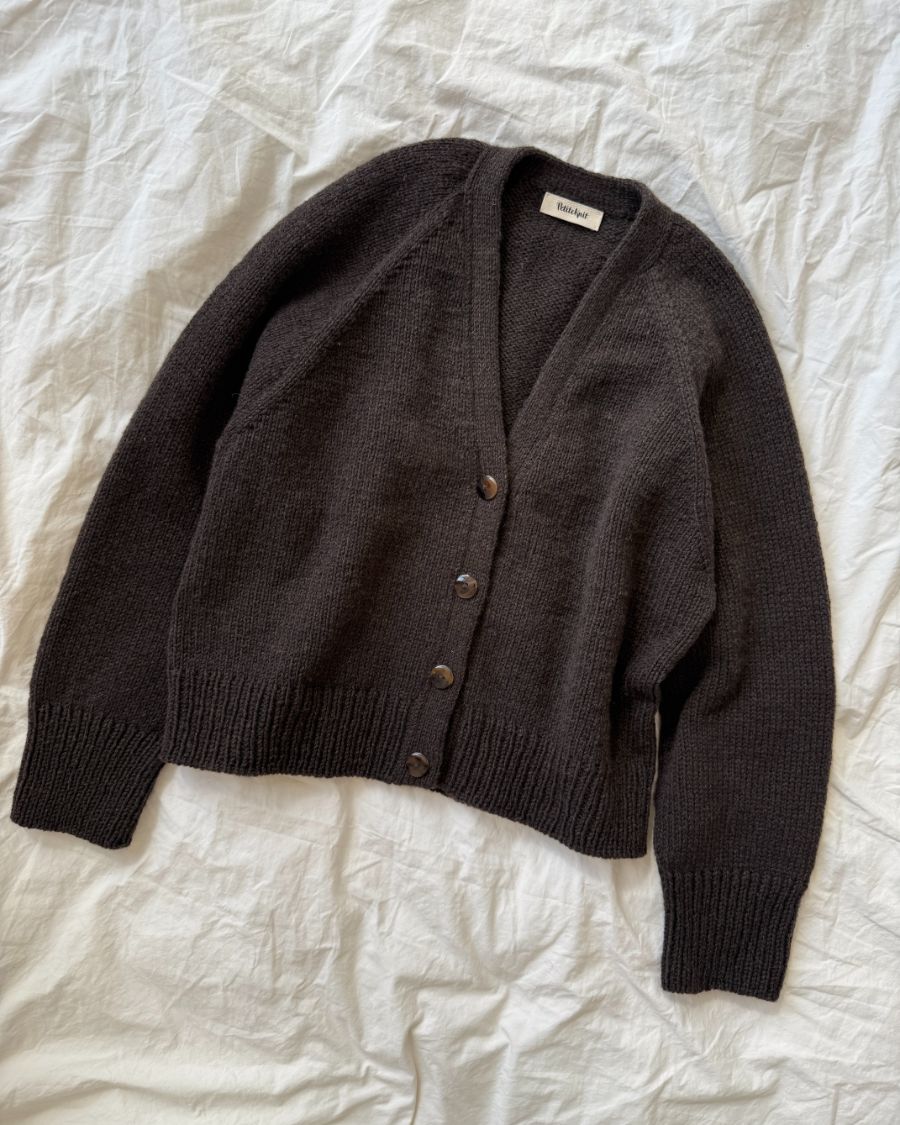 Champagne Cardigan Pattern - PetiteKnit