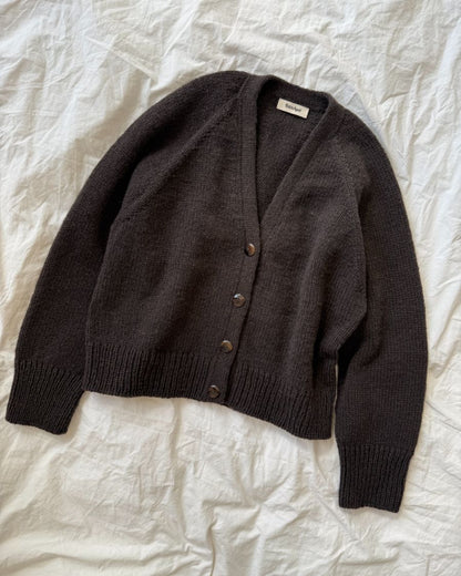 Champagne Cardigan Pattern - PetiteKnit