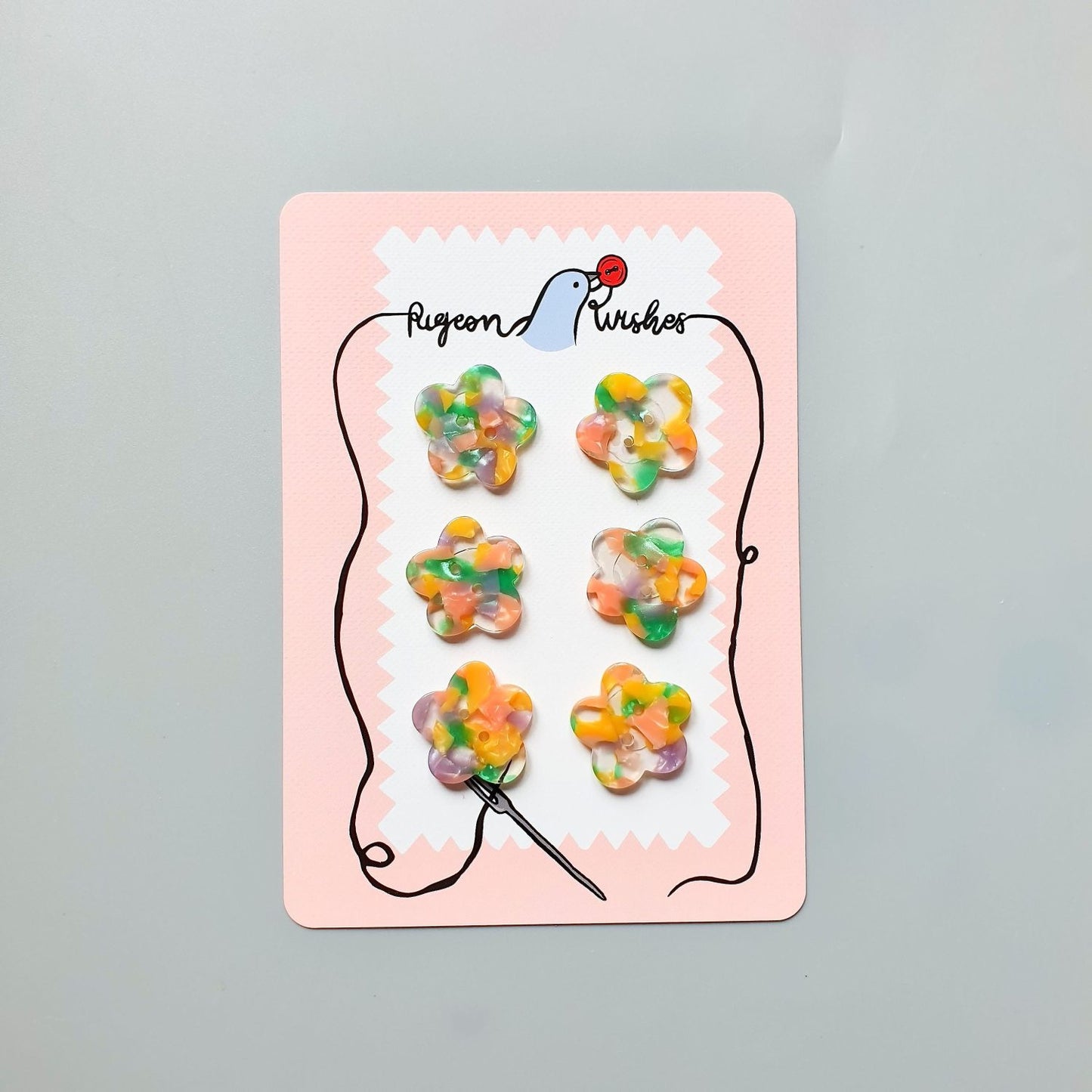 Pigeon Wishes Midsommar Button Card 25mm
