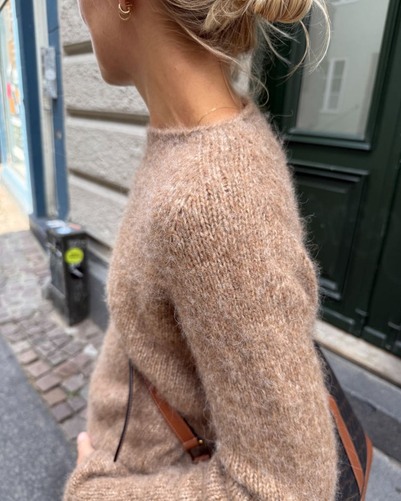 Ivy Sweater Pattern - PetiteKnit