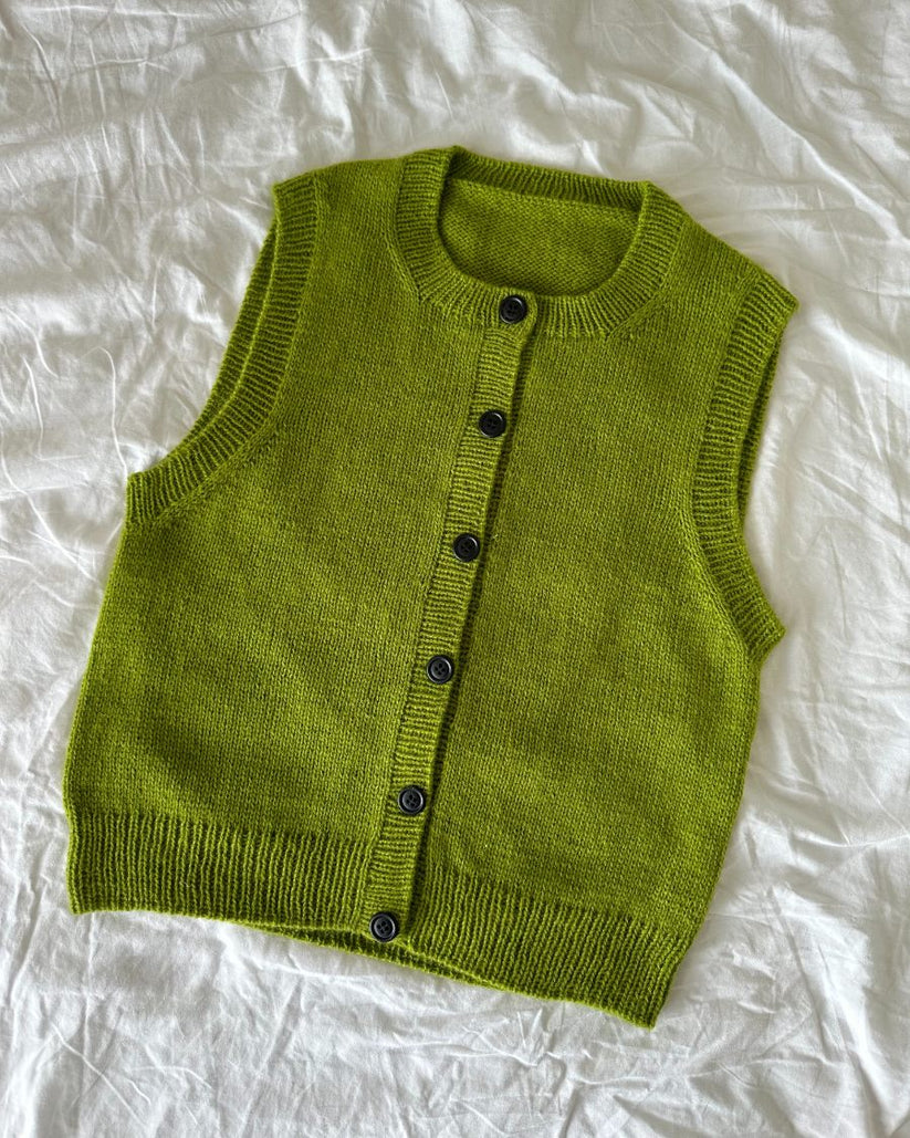 Maggie Vest Pattern - PetiteKnit