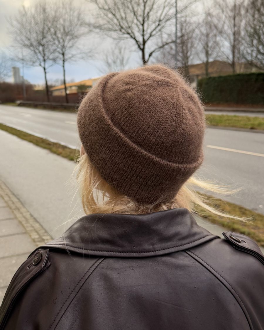 Oslo Hat Pattern - PetiteKnit
