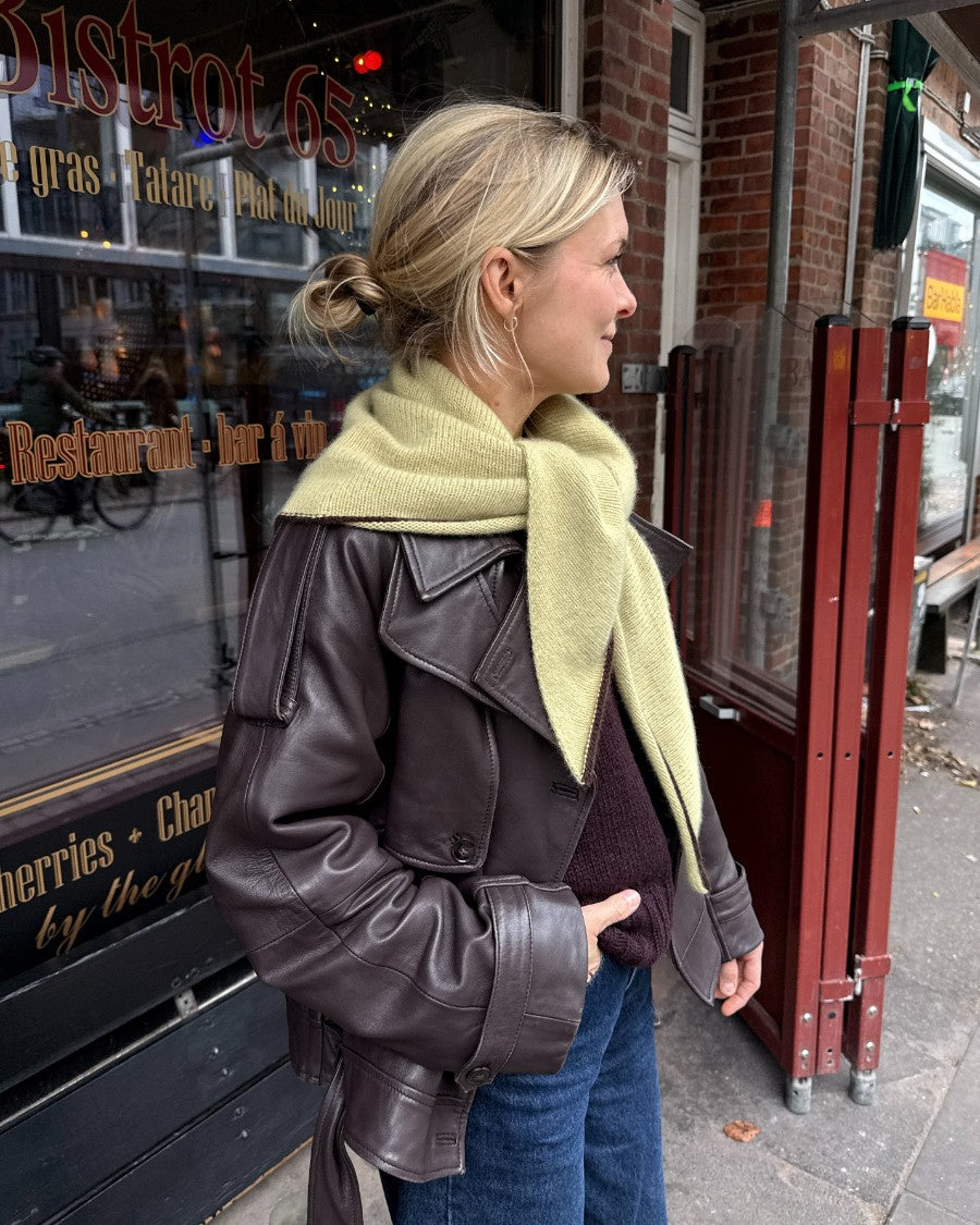 Uma Scarf Pattern - PetiteKnit